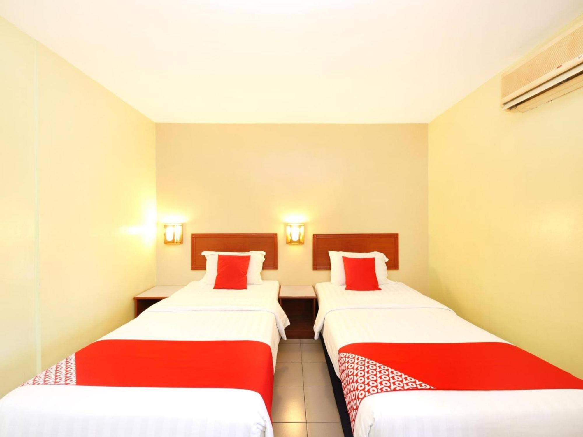 Super Oyo 447 Comfort Hotel Meru كلانغْ المظهر الخارجي الصورة